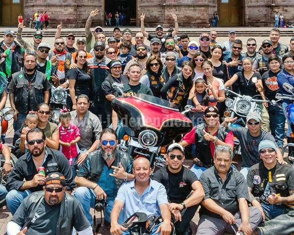Realizan sexta convención anual de motociclistas Harley Davidson Michoacán