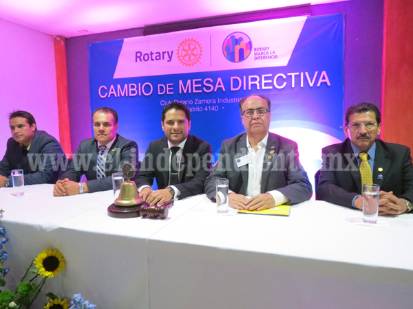 Tomó protesta nueva mesa directiva del Club Rotario Zamora industrial