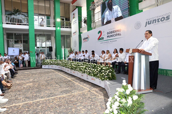 Lázaro Cárdenas, llamado a ser gran polo de desarrollo para Michoacán: Silvano Aureoles