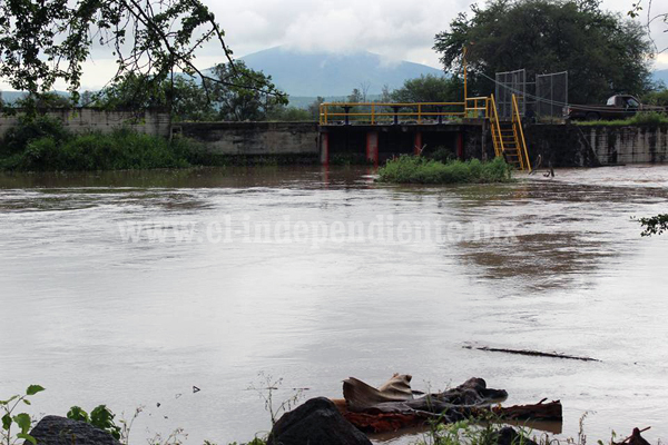 Aplican Plan DNIII en San Cristóbal, piden a pobladores tomar en cuenta riesgos
