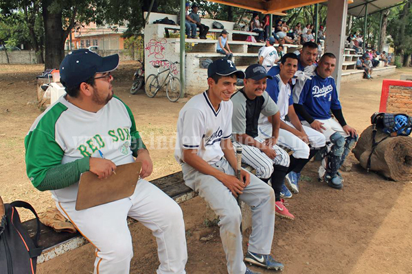 Águilas de Zamora domina la liga zamorana de beisbol