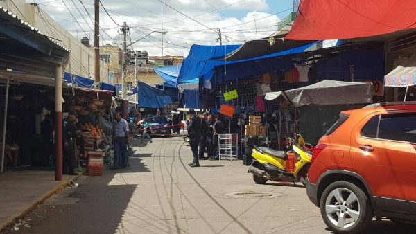 Tiroteo en el mercado Hidalgo deja un civil lesionado