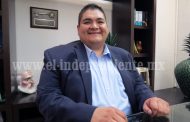 Alcalde de Tangancícuaro cumplió con más de 500 niños de la escuela Lázaro Cárdenas