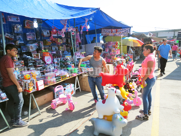 Comerciantes del juguete mexicano lamentan malinchismo de consumidores paisanos