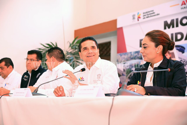 Ordenar las finanzas en Michoacán es mi compromiso y lo voy a cumplir: Silvano Aureoles