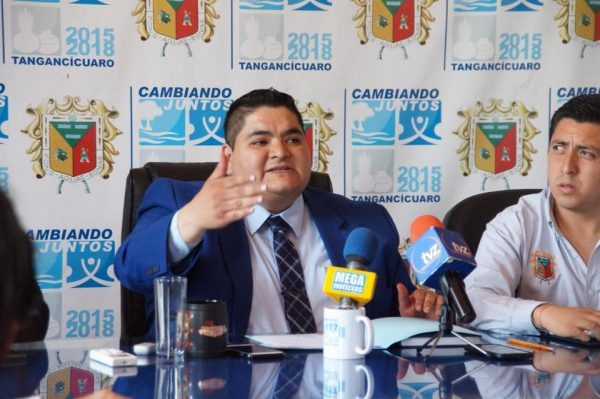 Pidió licencia Alcalde de Tangancícuaro, irá por la diputación local