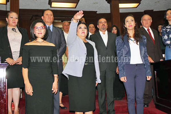 Congreso del Estado tomó protesta a Raquel Rodríguez