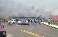 Estudiantes son desalojados por incendio cerca de Facultad de Medicina en Tangancícuaro