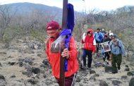 Gran  recorrido al Cerro de La Beata con motivo del viacrucis