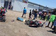 Camioneta arrolla a motociclista en Zamora