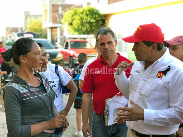 Jacona puede tener albercas en beneficio de familias jaconenses: Emiliano Cabrera