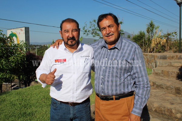 Se reúnen Emiliano Cabrera y Ricardo Chávez del PT