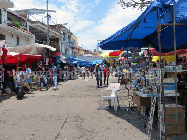 Comerciantes proyectan llevar a cabo renovación del Mercado Hidalgo