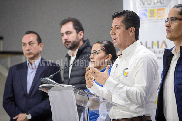 Estoy listo para representar a michoacanos en el Senado de la República: Toño García