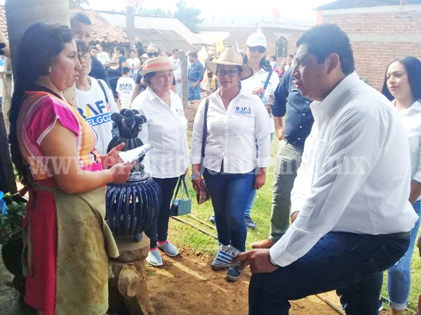 Rafa Melgoza recorrió Loma Linda y visitó a los artesanos de San José