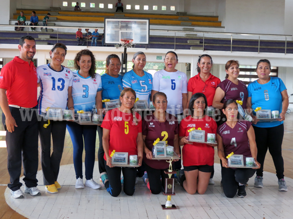 Arrancó el Torneo de Voleibol “Zayra Martínez”