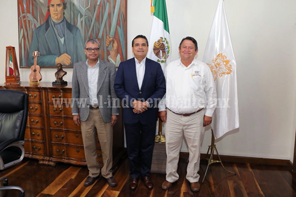 Acuerdan Gobernador y SUTOPDSSM trabajar en favor de Michoacán