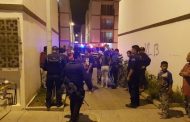 A golpes y puñaladas asesinan a un hombre en el fraccionamiento Acanto II, en Zamora