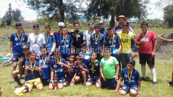 La Estancia de Amezcua campeón en los cuadrangulares de futbol infantil
