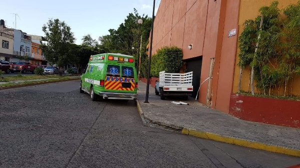 Es muerto a tiros frente al Colegio Michoacán