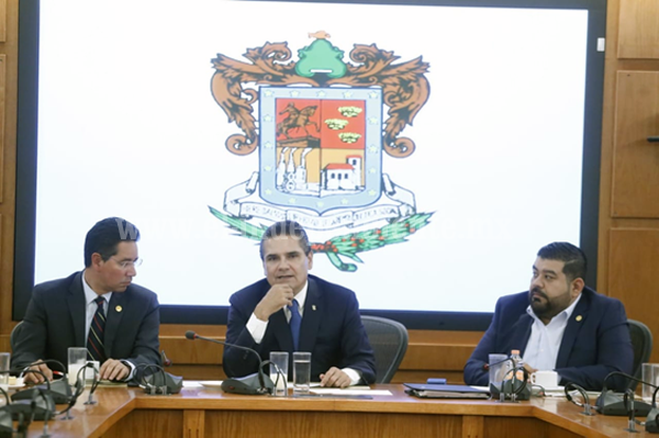 Llama Gobernador a diputados federales a hacer trabajo común por Michoacán