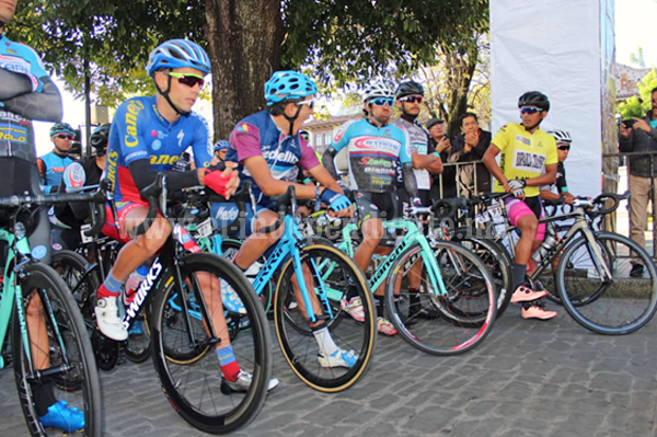 Legión colombiana domina 5a etapa de la Vuelta Internacional Ciclista Michoacán 2018