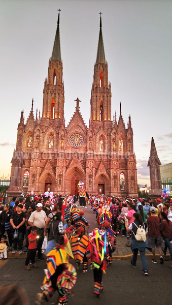 Santuario Guadalupano recibió a miles de feligreses
