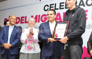 Enaltece Gobernador aportación de migrantes al desarrollo de Michoacán