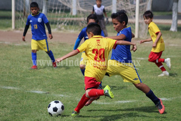 Imperio Chilchota goleó a la escuela de futbol de La Hacienda
