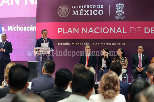 Michoacán, pilar determinante para la nueva visión de México: Silvano Aureoles