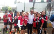 Ángel Macías comprometido con fomentar el deporte entre jóvenes