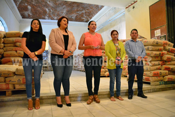80 FAMILIAS JACONENSES SE BENEFICIAN CON ENTREGA DE MATERIAL DE CONSTRUCCIÓN