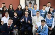 Estudiantes comprometidos, orgullo de Michoacán: Silvano Aureoles