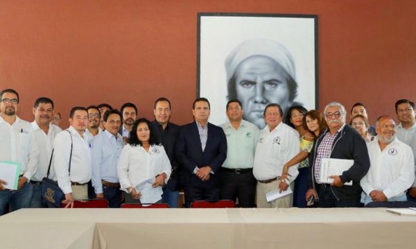 Respalda ATEM federalización de servicios educativos de Michoacán