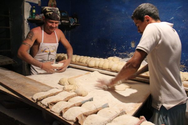 Sector panadero considera que cada vez es menos rentable su actividad