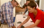 Entregan tarjetas INAPAM a 50 adultos mayores en Ecuandureo