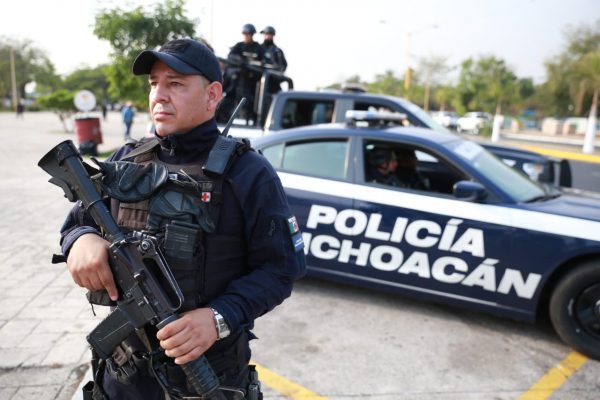 Avanza Michoacán en seguridad con policía certificada