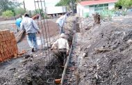 Arrancó construcción de barda perimetral de la escuela “Jorge Chavolla” en Ecuandureo