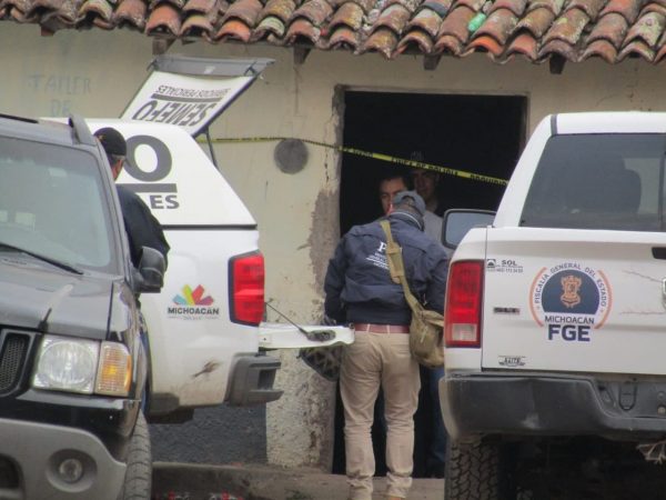 Pistoleros irrumpen en casa de Ario de Rayón y matan a discapacitado