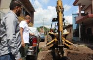 Alcalde atendió personalmente problemas de drenaje en Tangamadapio