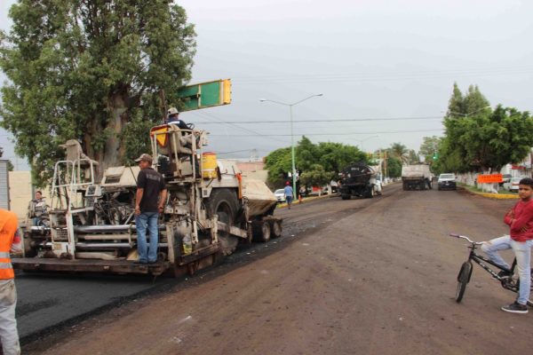 Avanza obra de mejoramiento de la avenida Benito Juárez oriente