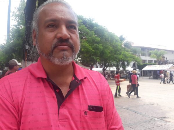 Piden regularizar colonia Jacinto López; no quieren que familias sean desalojadas