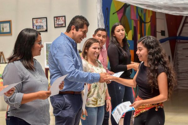 Autoridades de Tangancícuaro clausuraron curso de verano en Casa de la Cultura Rubén C. Navarro