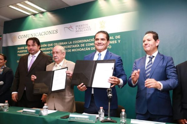 Pactan Gobierno de Michoacán y SCT infraestructura para el Puerto Lázaro Cárdenas