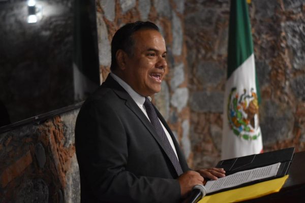 Dr. Jesús Infante, Alcalde de Ecuandureo, cumplió con la rendición de cuentas en su primer informe de gobierno