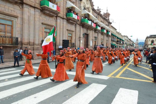 Celebran michoacanos natalicio de José María Morelos y Pavón