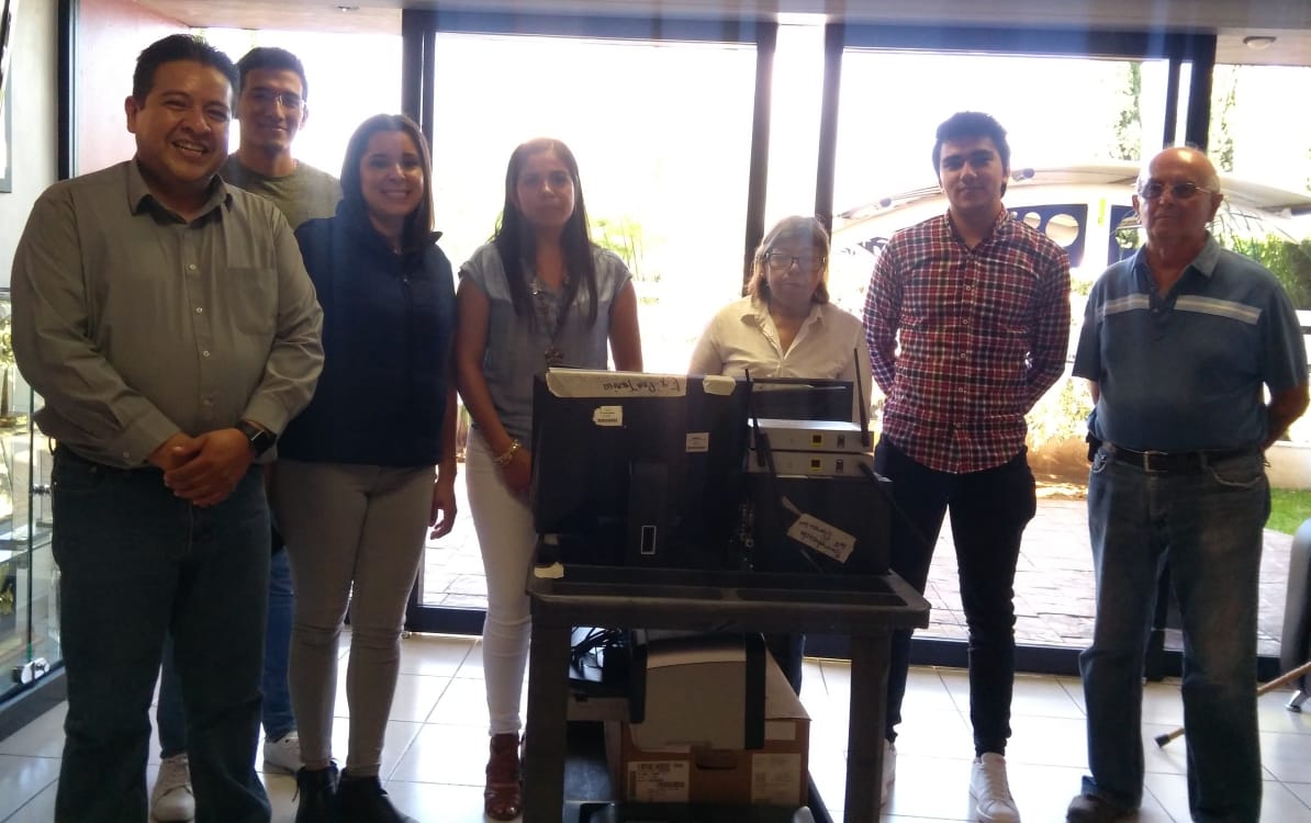 Biblioteca de Jacona recibió de Agrana dotación de equipos de cómputo
