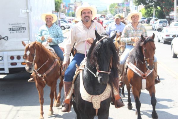 Ángel Macías encabezó inauguración de Expo Agroberries 2019 en Zamora