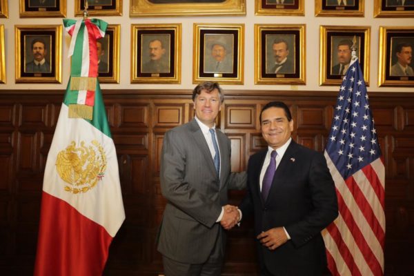 Recibe Gobernador a Embajador de EUA en Michoacán