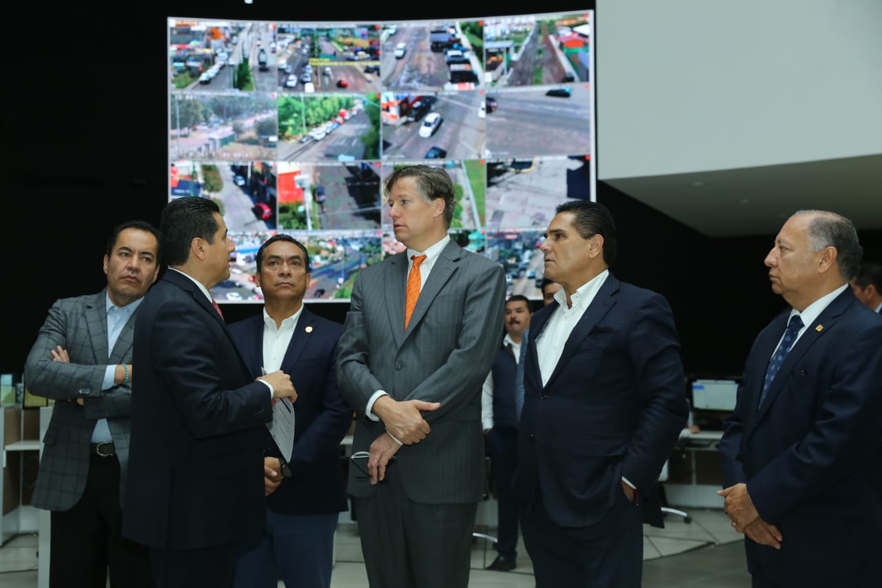 Felicita Embajador de EUA a Michoacán por esfuerzos en seguridad